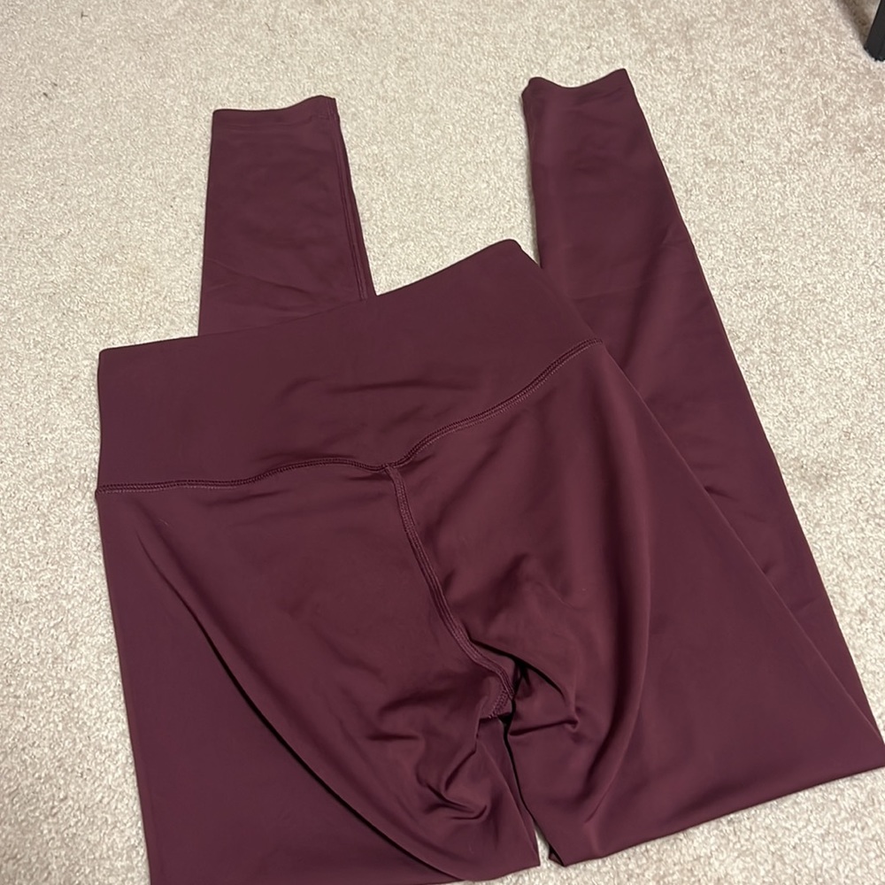Girlfriend Collective Plum Leggings - Picture 4 of 6